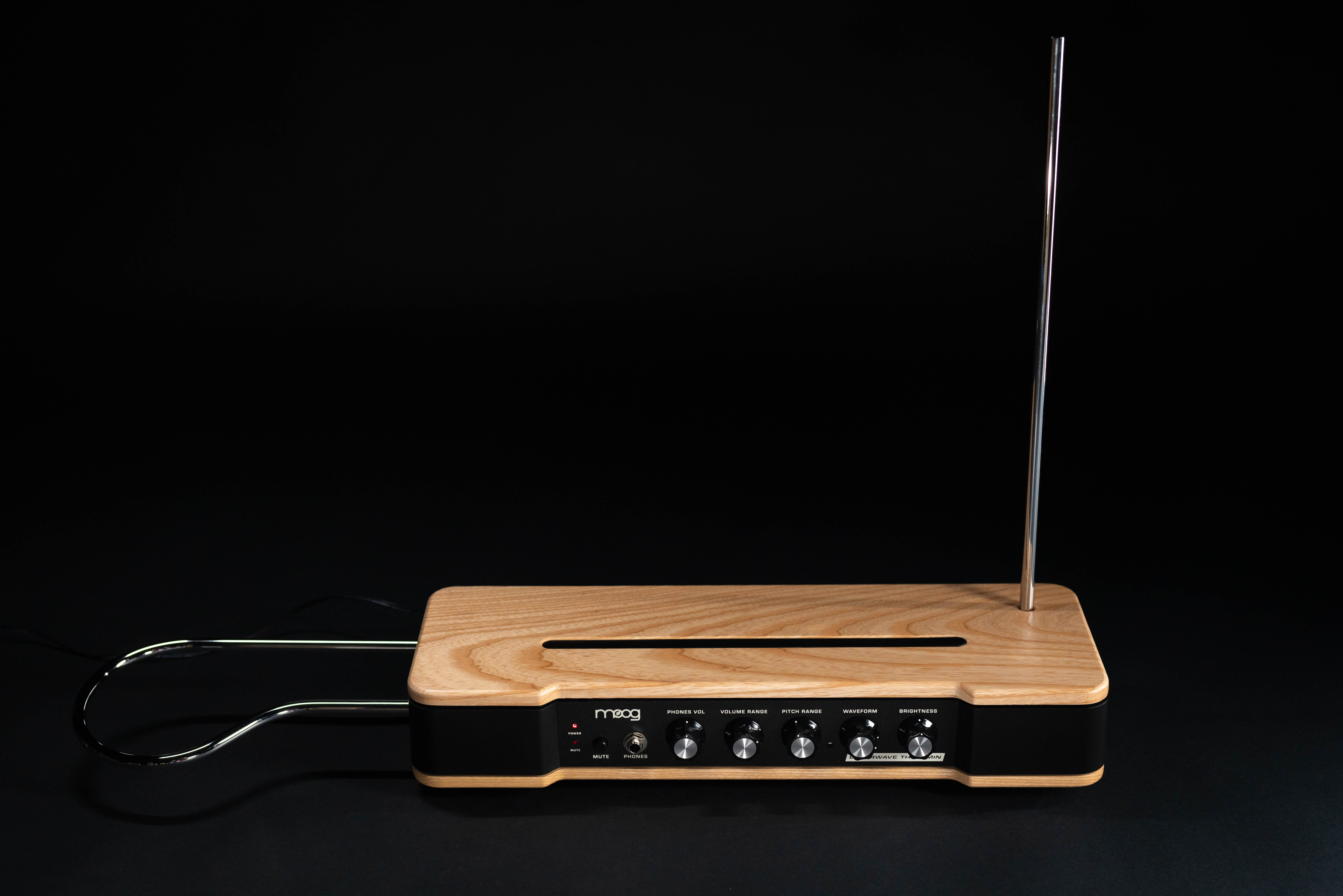 Moog Etherwave Theremin review