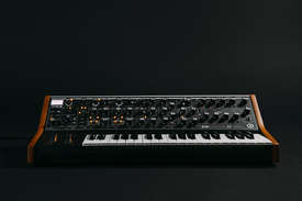 Sub 37 | Moog