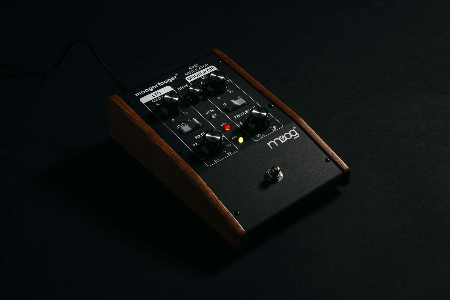 Moogerfooger MF-102 Ring Modulator | Moog