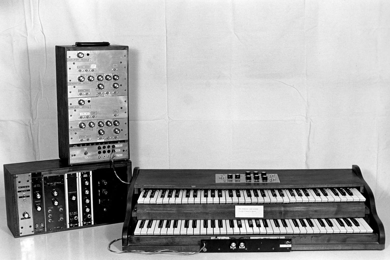 Original store moog synthesizer