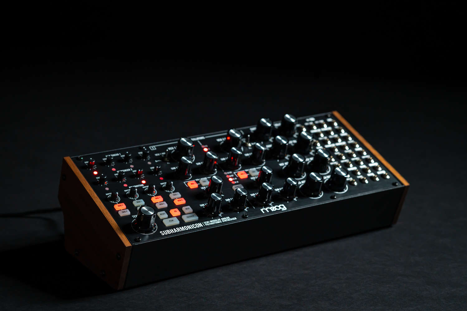 公式ウェブサイト Moog Subharmonicon (モーグ サブハーモニコン